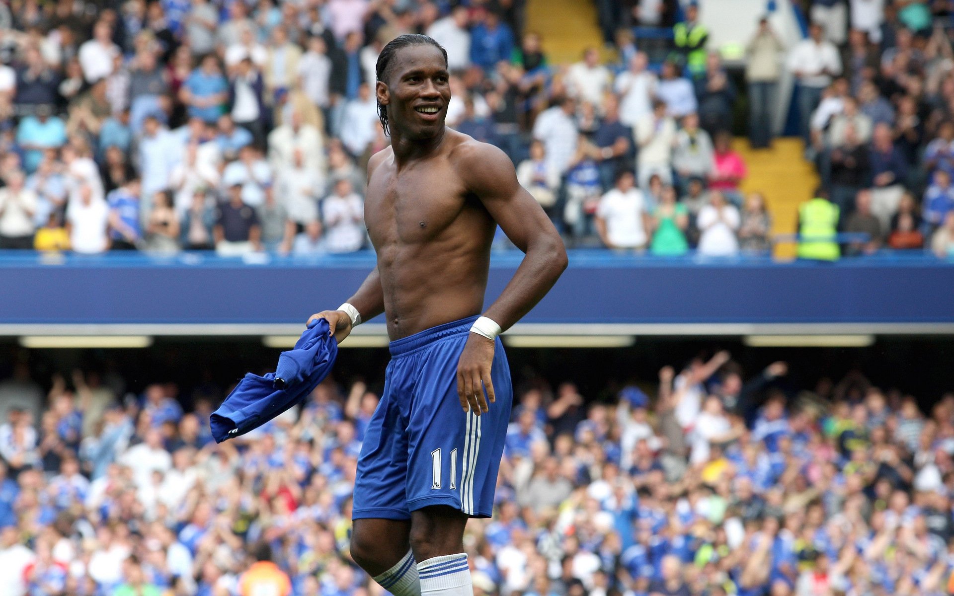 2025足球世俱杯官网-AI技术在游戏中的应用：智能NPC与自适应难度，游戏npc人工智能